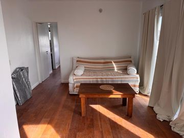 Departamento en alquiler 2 ambientes piso alto, RECOLETA