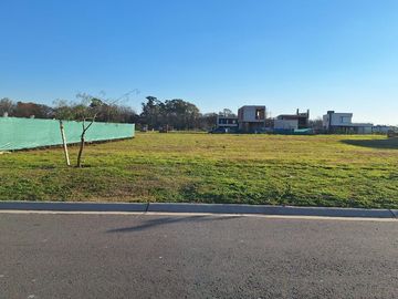 Terreno en Village Plaza