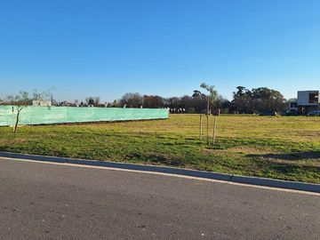 Terreno en Village Plaza