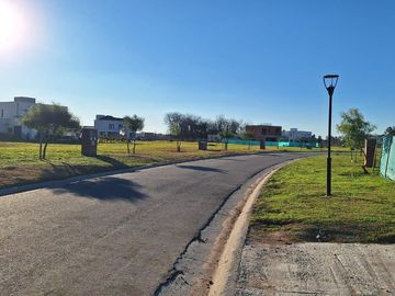 Terreno en Village Plaza