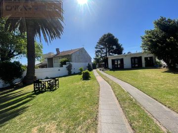 Casa / Chalet Av. 40 entre 27 y 29 - Miramar