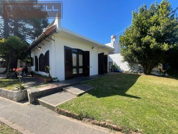 Casa / Chalet Av. 40 entre 27 y 29 - Miramar