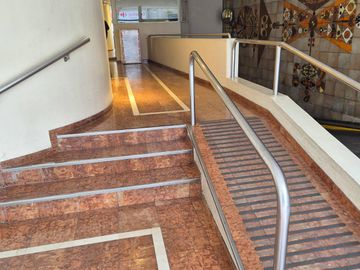 Departamento en alquiler de 3 ambientes en Recoleta. Piso 14. Vista abierta con cochera cubierta