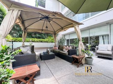 EXCLUSIVO GARDEN HOUSE CON ESPECTACULAR TERRAZA