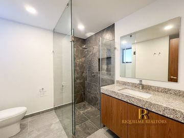 DEPARTAMENTO NUEVO JUNTO A LA CUSPIDE