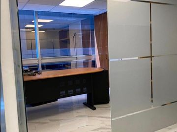 BOSQUES DE DURAZNOS OFICINAS AMUEBLADAS EN RENTA (605)