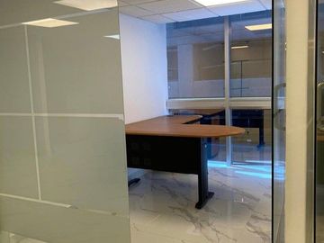 BOSQUES DE DURAZNOS OFICINAS AMUEBLADAS EN RENTA (605)