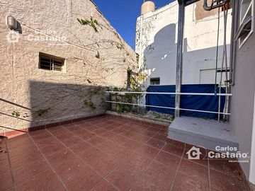 Edificio de múltiples usos con detalles de diseño exclusivo en excelente zona