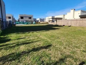 Terreno en Santa Ana