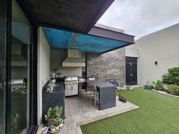 Casa en venta en club de golf $16.85MDP