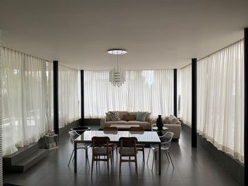 Vive Frente Al Hoyo 1: Casa de 901 m² con Conexión Al Campo de Golf