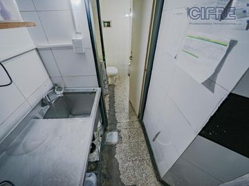 Local a la venta en esquina Nazca y Albarellos - Opción financiamiento.