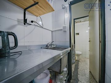 Local a la venta en esquina Nazca y Albarellos - Opción financiamiento.