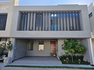 🏡 Casa en venta | San Ángel V