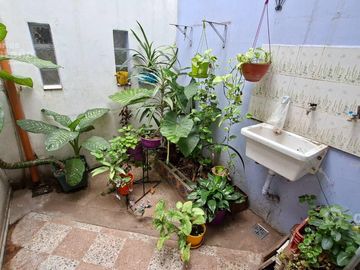 Casa 6 Amb. en Lote Propio