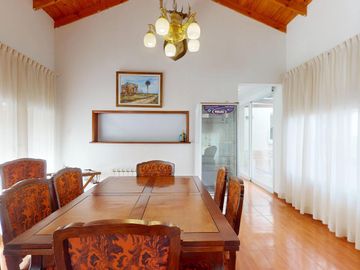 Casa en venta en Altos de Brandsen