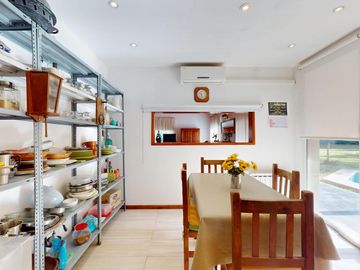 Casa en venta en Altos de Brandsen