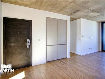 Departamento en venta - San Isidro, 2 ambientes en construcción con balcon y cochera