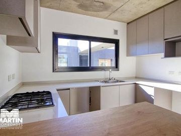 Departamento en venta - San Isidro, 2 ambientes en construcción con balcon y cochera