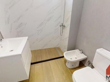 Departamento en venta - San Isidro, 2 ambientes en construcción con balcon y cochera