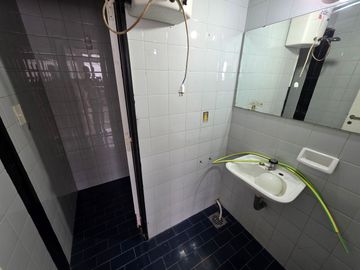 Alquilamos Oficina en zona Tribunales con mas de 150 m2