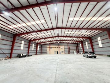 Alquiler Excelente Nave Industrial 1380m2 Parque Industrial Platanos