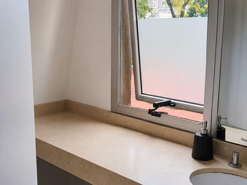 Departamento en Duplex c/ Terraza en el casco historico de San Isidro