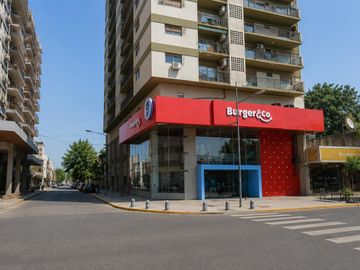 ALQUILER LOCAL COMERCIAL EN ESQUINA – PLENO CENTRO DE SAN MIGUEL