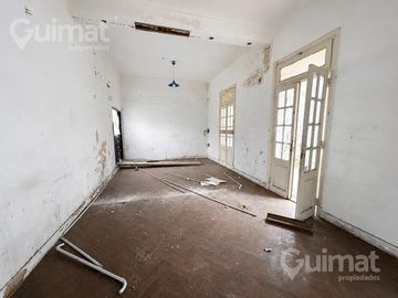 GRAN PARCELA DE 2500M2 CON SALIDA A DOS CALLES