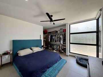 CASA EN VENTA A 1 MIN DE PERIFERICO, EN RESIDENCIAL SAC-UH