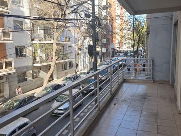 | 3 AMBIENTES | A ESTRENAR | BALCÓN   PATIO | COCHERA | BAULERA
