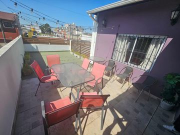 PH TIPO CASA 5 AMB. CON PATIO Y GARAGE