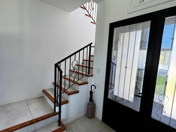 Casa a la laguna, pileta - Barrio Cerrado, Escobar