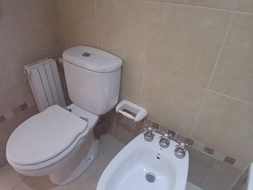 VENDO EXCELENTE DEPTO 1DORM CON RENTA EN PARANA 635 NUEVA CORDOBA