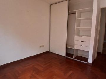VENDO EXCELENTE DEPTO 1DORM CON RENTA EN PARANA 635 NUEVA CORDOBA
