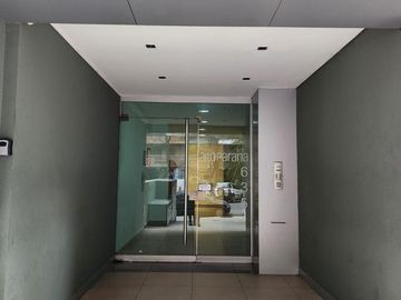 VENDO EXCELENTE DEPTO 1DORM CON RENTA EN PARANA 635 NUEVA CORDOBA