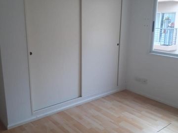 Departamento en  Coghlan de 3 amb con cochera - dos dormitorios (1suite) L/C con balcon