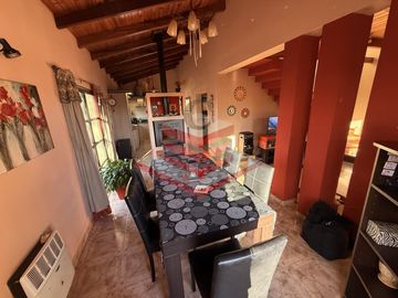 asa En Venta En Villa Parque Síquiman | Pileta | Quincho | 510 M² | Ref. 3138