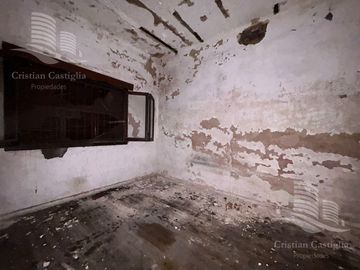 2 Terrenos en Villa Adelina en Venta