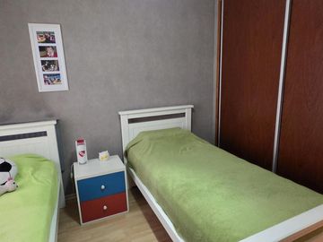 Hermoso departamento 5 ambientes mas dependencia