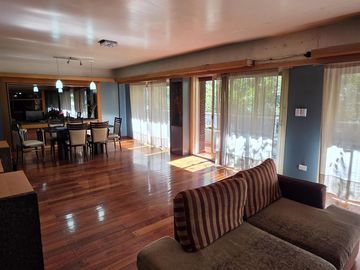 Hermoso departamento 5 ambientes mas dependencia