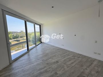 Casa en El Yacht