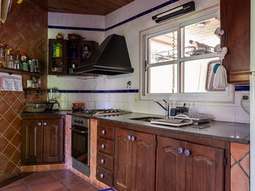 Casa a la venta en country Banco Provincia