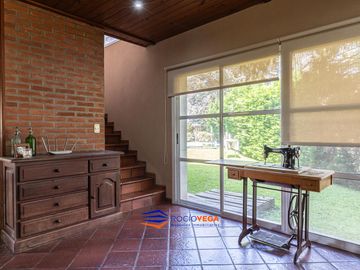 Casa a la venta en country Banco Provincia