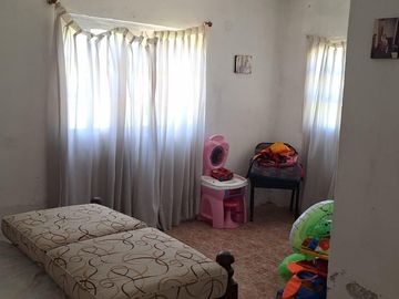 Terreno con casa en Francisco Alvarez (Moreno)