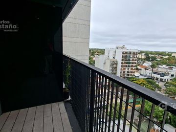 1 Amb. a Estrenar con Balcón en Piso Alto con Cochera, Piscina, SUM y Gym