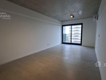 1 Amb. a Estrenar con Balcón en Piso Alto con Cochera, Piscina, SUM y Gym