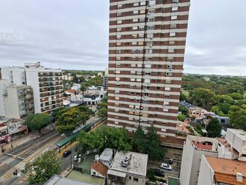 1 Amb. a Estrenar con Balcón en Piso Alto con Cochera, Piscina, SUM y Gym