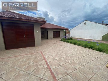 Casa / Chalet - Calle 5 entre 34 y 36 - Zona VI - Miramar