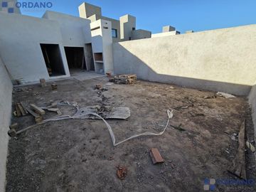 DUPLEX EN DOCTA